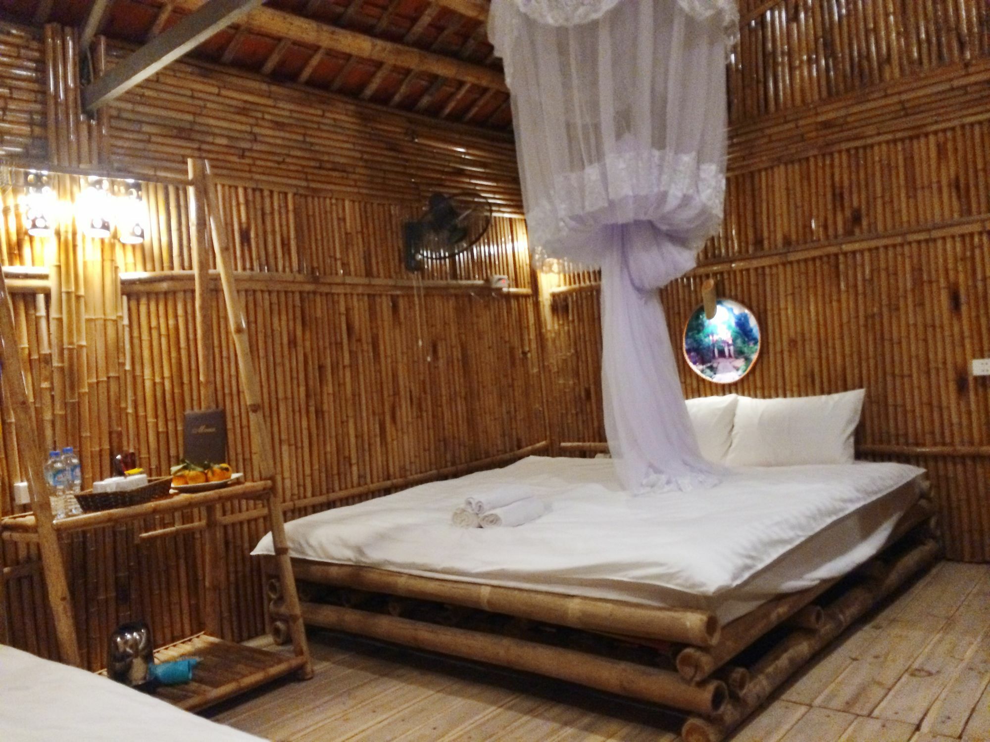 Ham Rong Homestay Ниньбинь Экстерьер фото