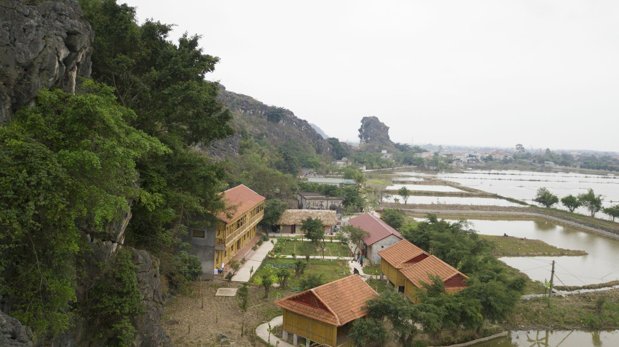 Ham Rong Homestay Ниньбинь Экстерьер фото